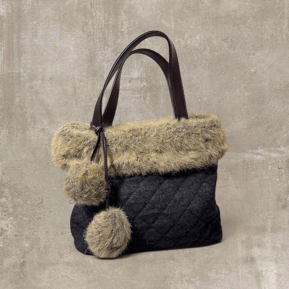 Y2K Bath & Body Works Faux Fur Pom Pom Mini Shoulder Bag